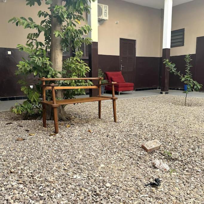 Independent Room On Island In Colonial House With Private Entrance Saint-Louis Exterior photo